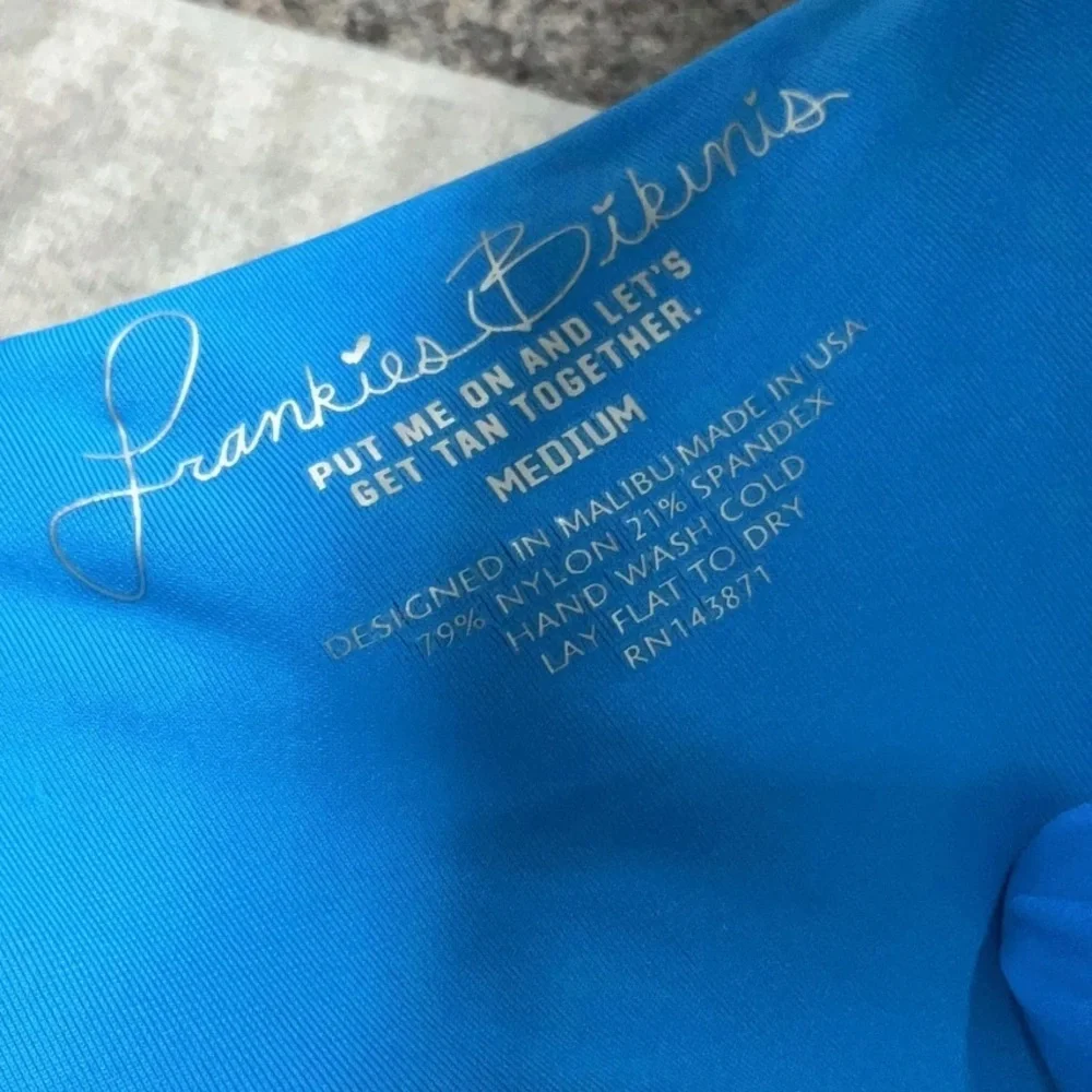 Frankies Bikinis Shea Bikini Top Azure Blue Triangle Bralette M NWT - Picture 4 of 4